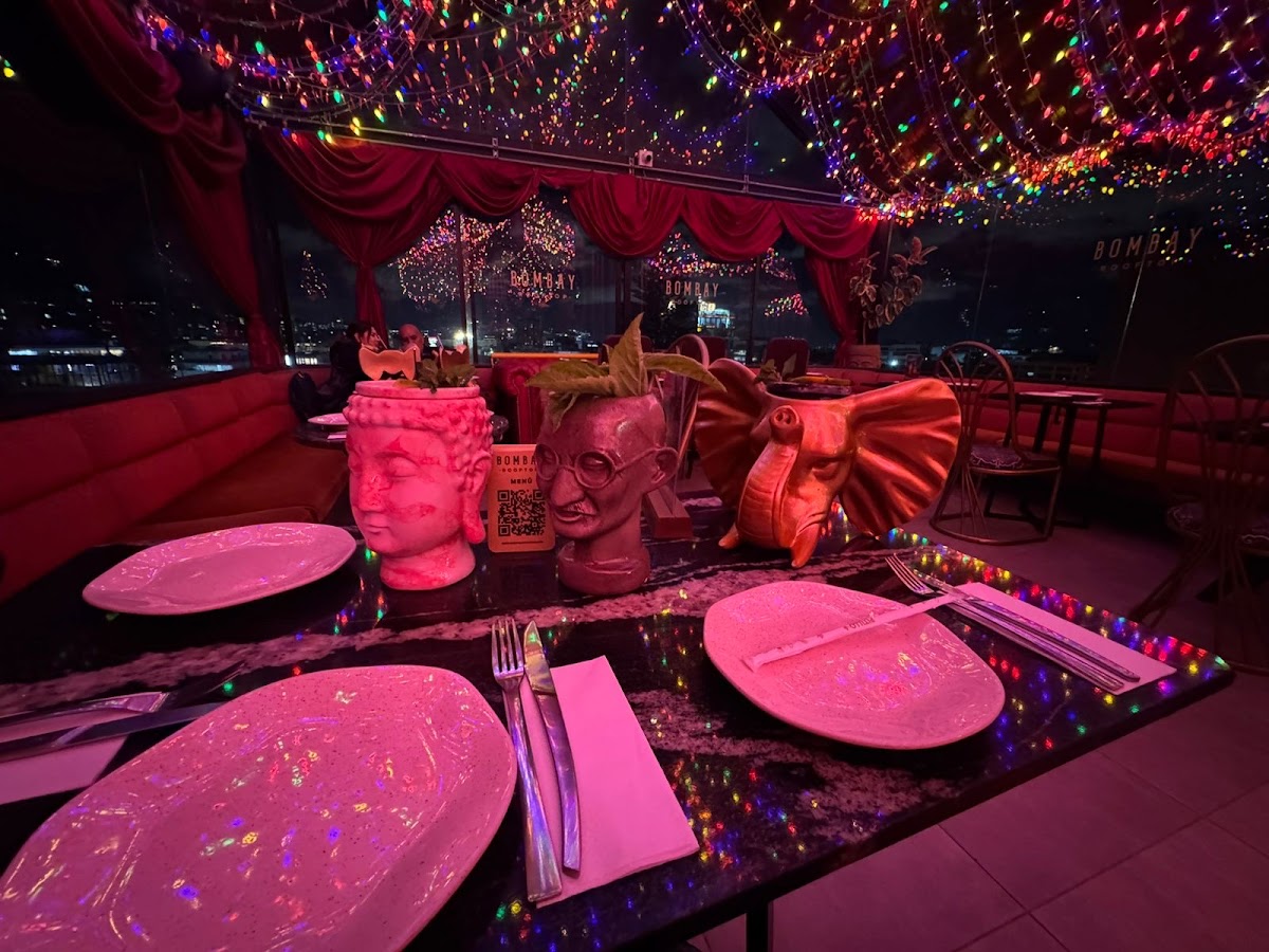 Bombay Rooftop | Restaurante Fusión Del Medio Oriente